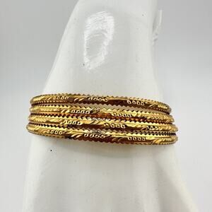 City Gold Set Of 4 Diamond Cut Matching Gold Tone Stack Bangle 7.75” Bracelets